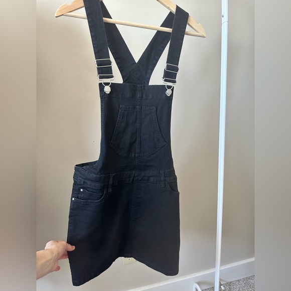 Black denim skirt overalls 🖤 - Picture 1 of 2